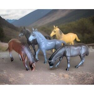 Vintage S.H. Horse Figures Lot Of 5